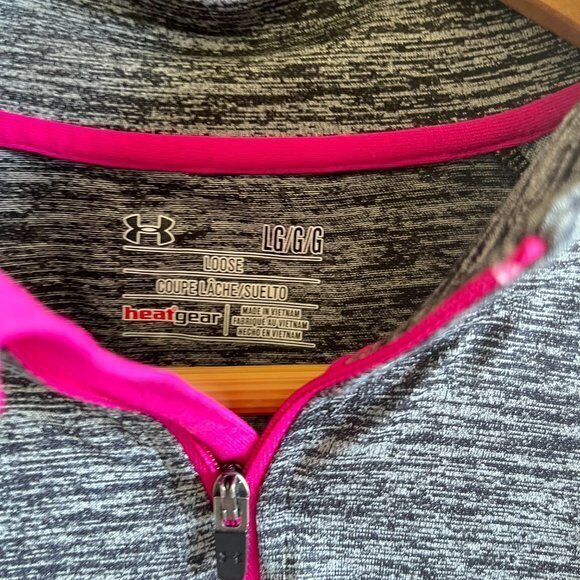 Under Armour Women's Tech Twist ½ Zip Long-Sleeve Pullover Loose Fit Size L - Picture 2 of 5